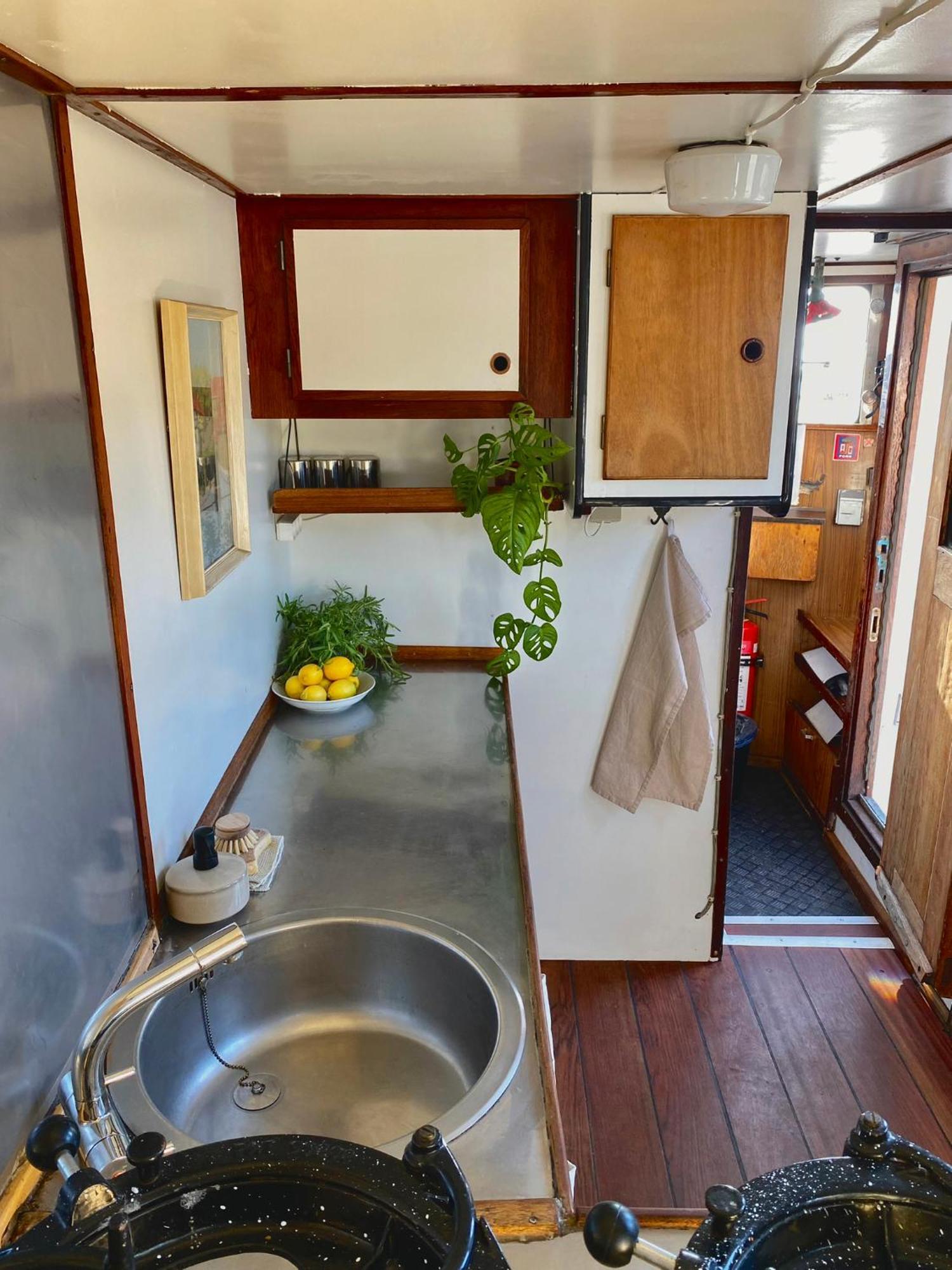 Varra Water - Unique Boat Accomodation - Bornholm - Fjaelstavn Neksø Buitenkant foto