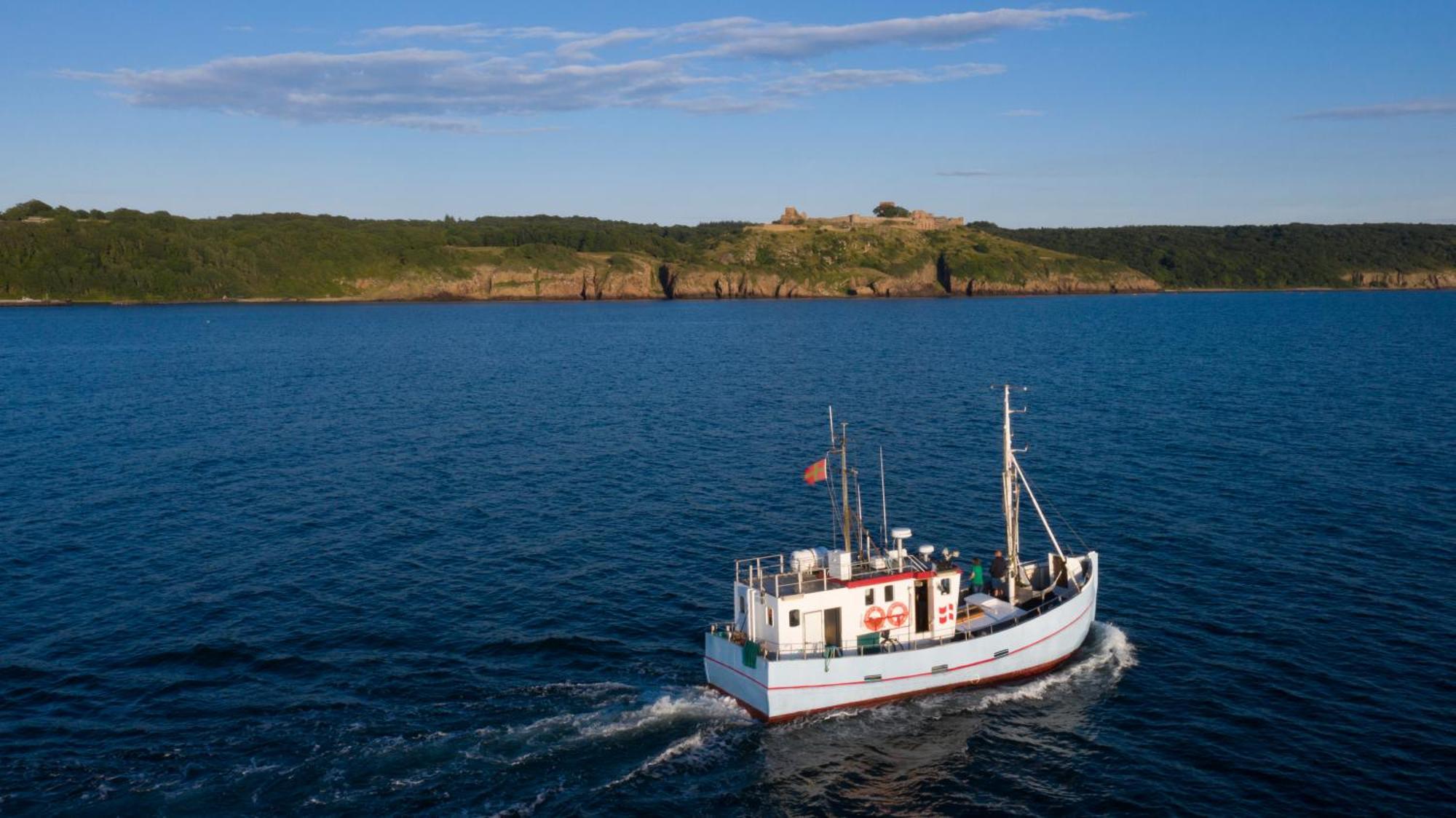 Varra Water - Unique Boat Accomodation - Bornholm - Fjaelstavn Neksø Buitenkant foto